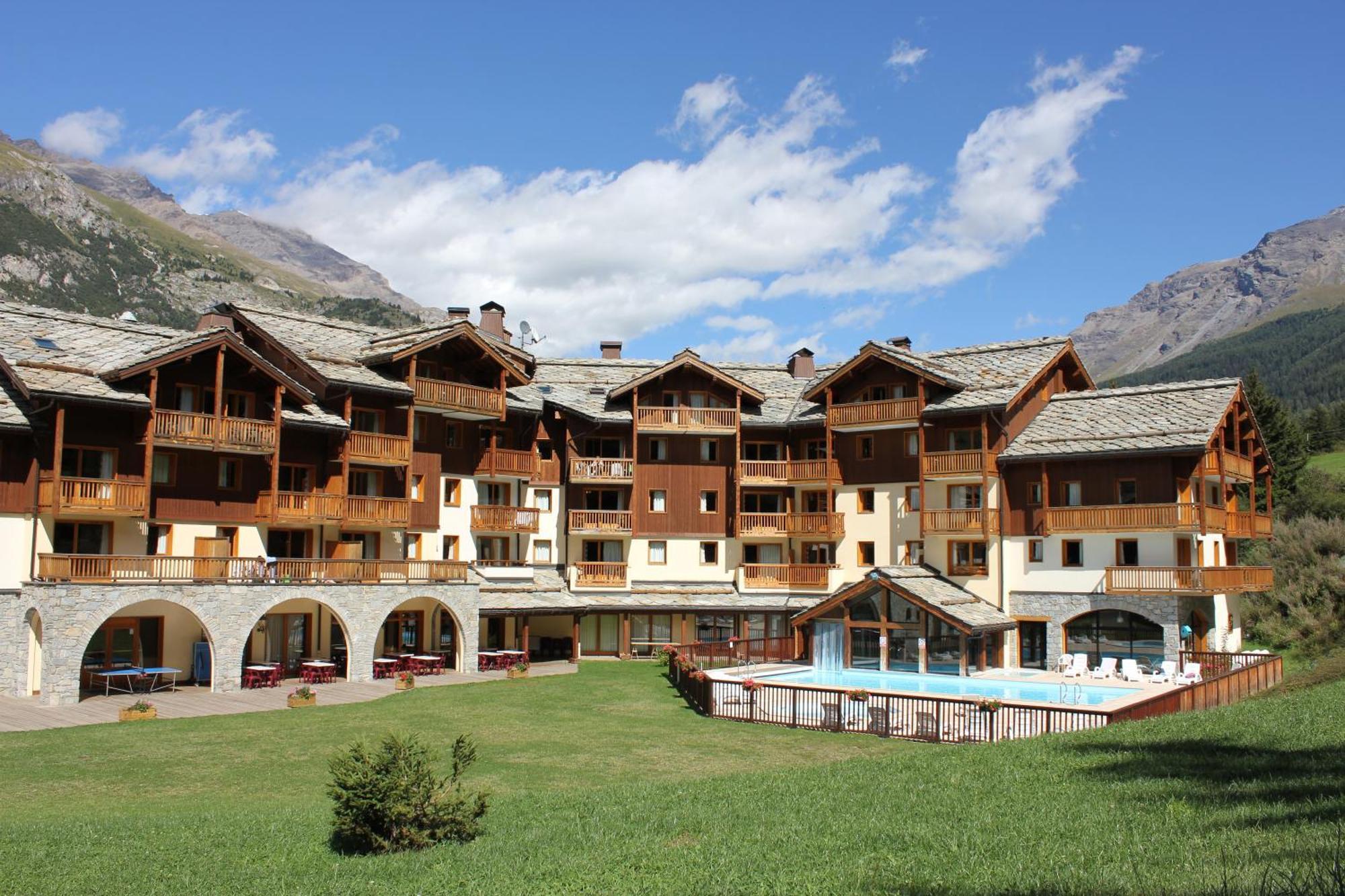 Travelski Home Premium - Residence Les Alpages De Val Cenis Les Champs  Exterior photo